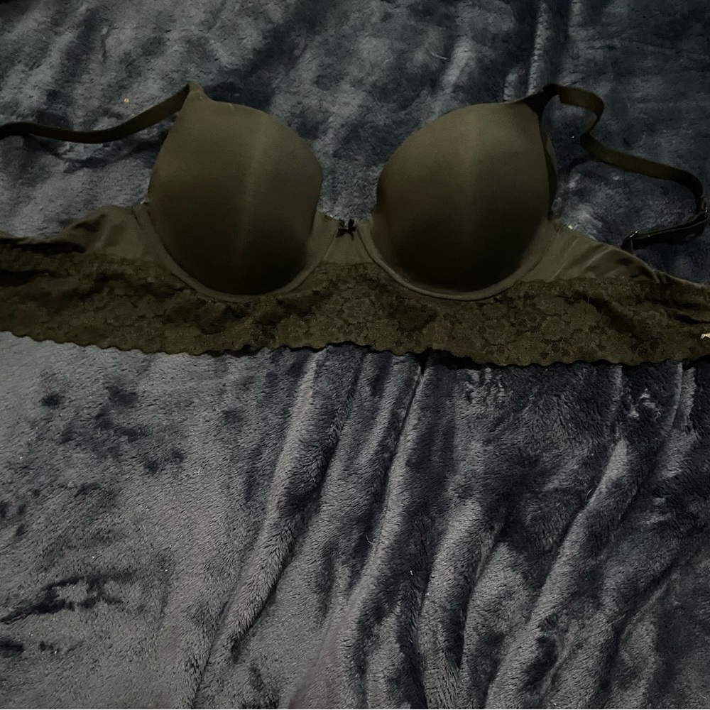 32D Aerie Black Lace Bra